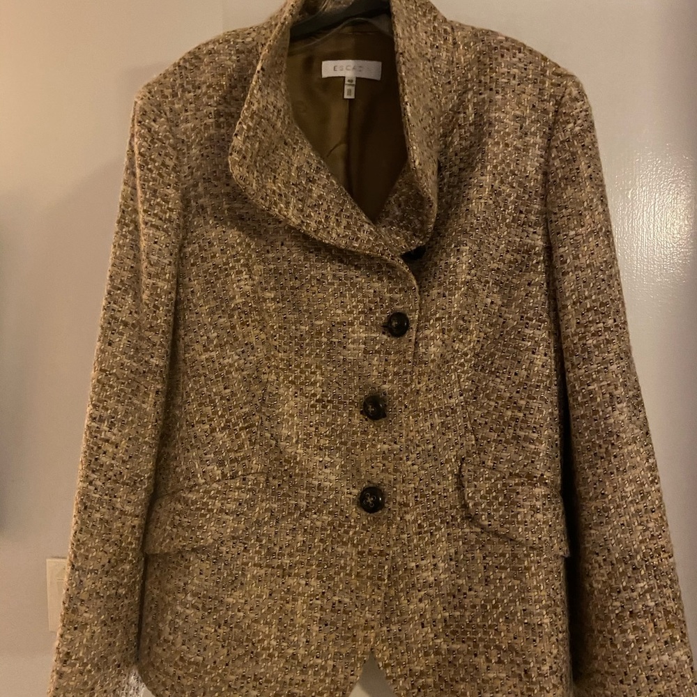 Escandoa Women’s Blazer